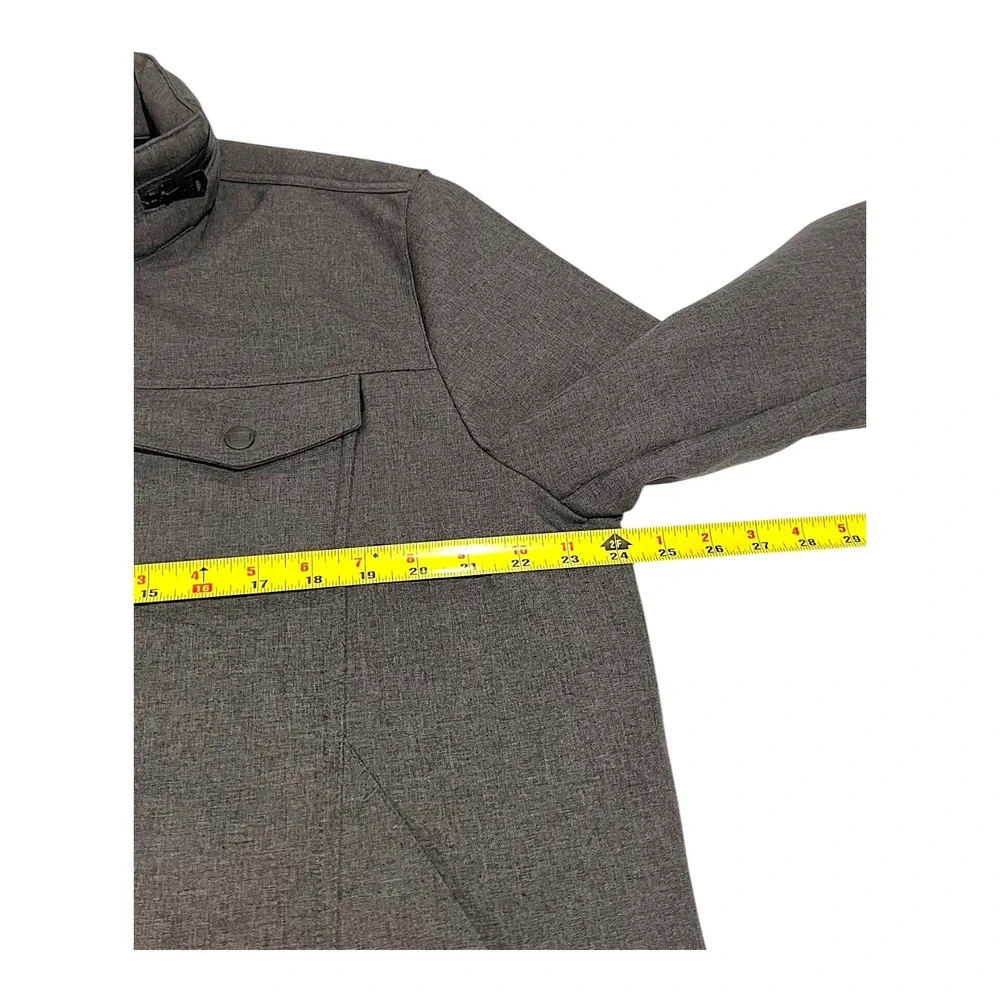 Levis great hood